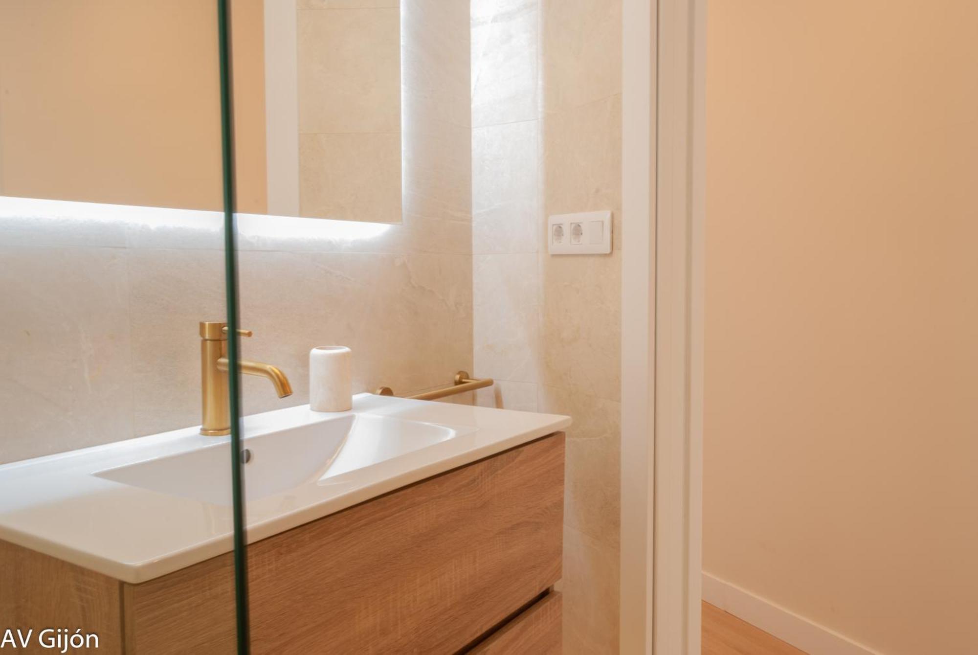 Apartment Av Costa One Gijon