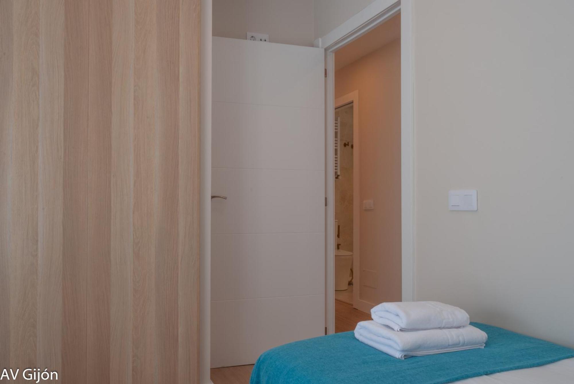 Apartment Av Costa One Gijon