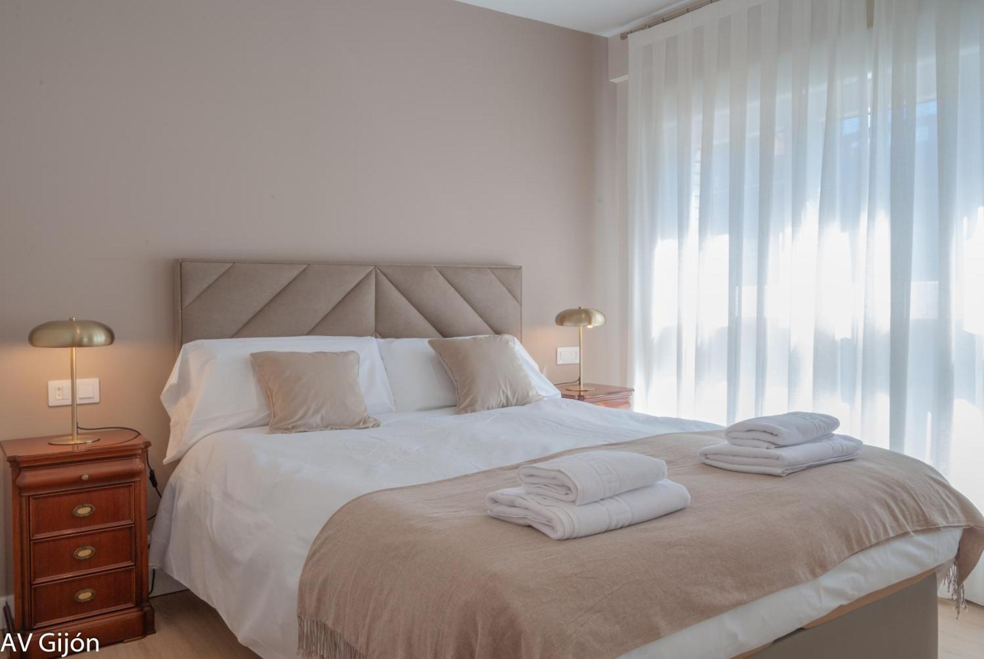 Apartment Av Costa One